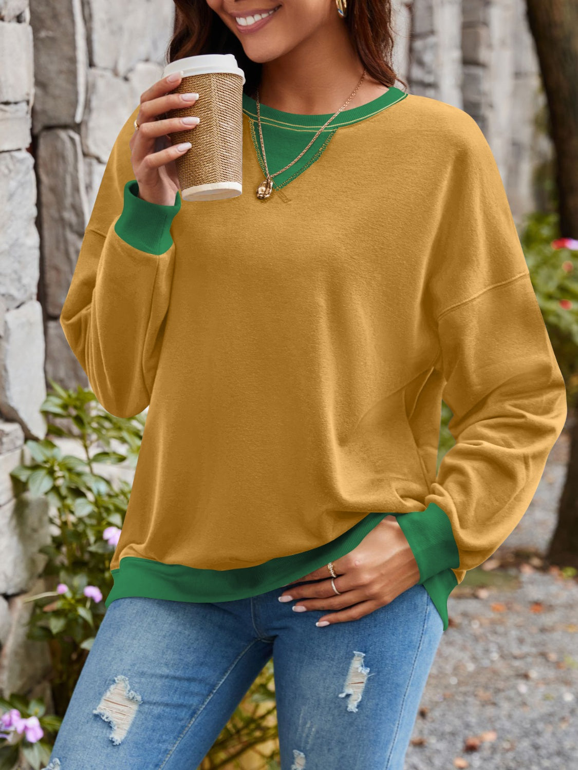 Contrast Round Neck Long Sleeve Sweatshirt