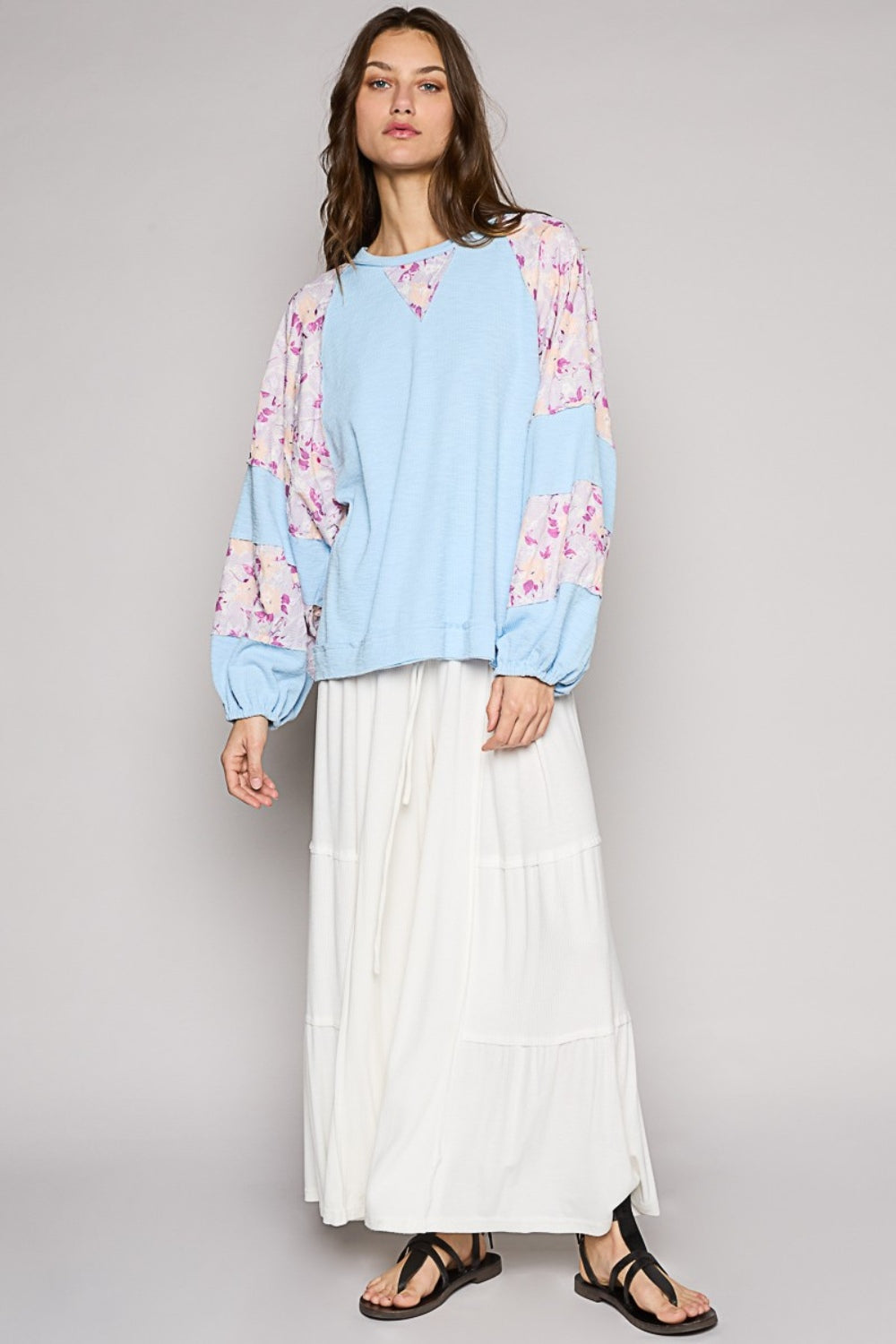 POL Round Neck Balloon Floral Long Sleeve Top