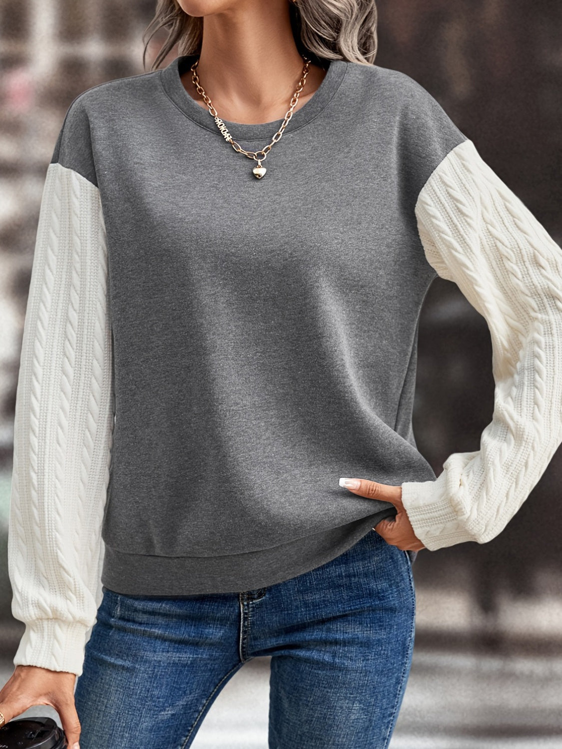 Contrast Round Neck Long Sleeve Sweatshirt